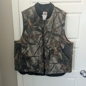 Carhartt Camo Vest